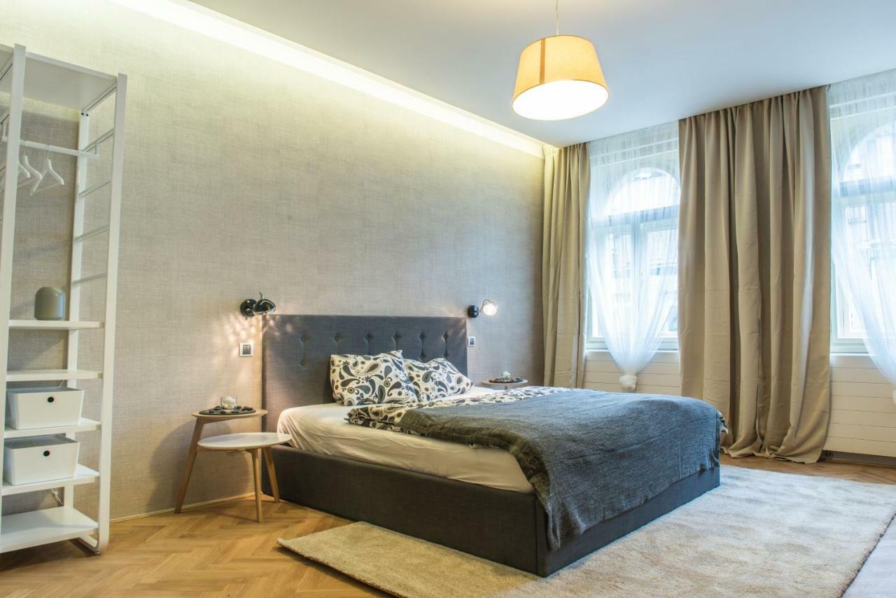 Exclusive 3 Bedroom Top-Notch Flat, Great Location 프라하 외부 사진