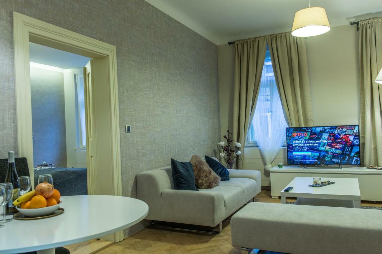 Exclusive 3 Bedroom Top-Notch Flat, Great Location 프라하 외부 사진